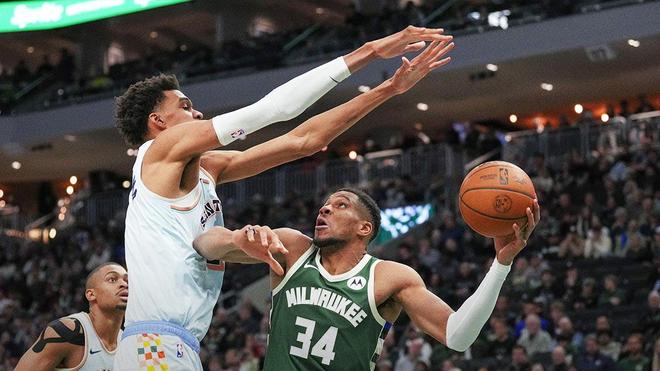 关于ESPN建议火箭和雄鹿进行7换2交易，谈判以换取字母哥的信息