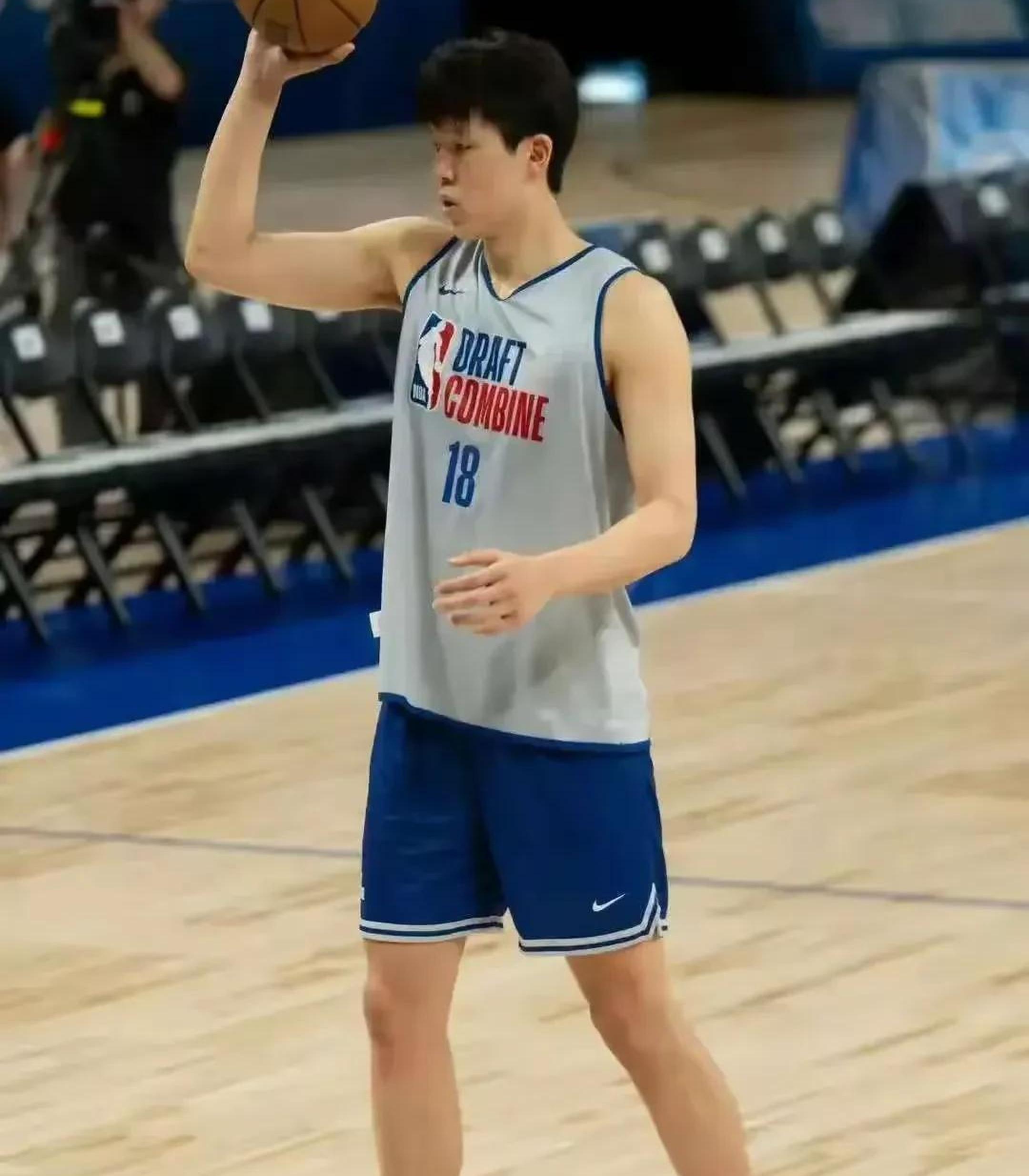 杨瀚森要提高篮板能力否则他很难超越克林根成为首发(杨瀚宇是谁)