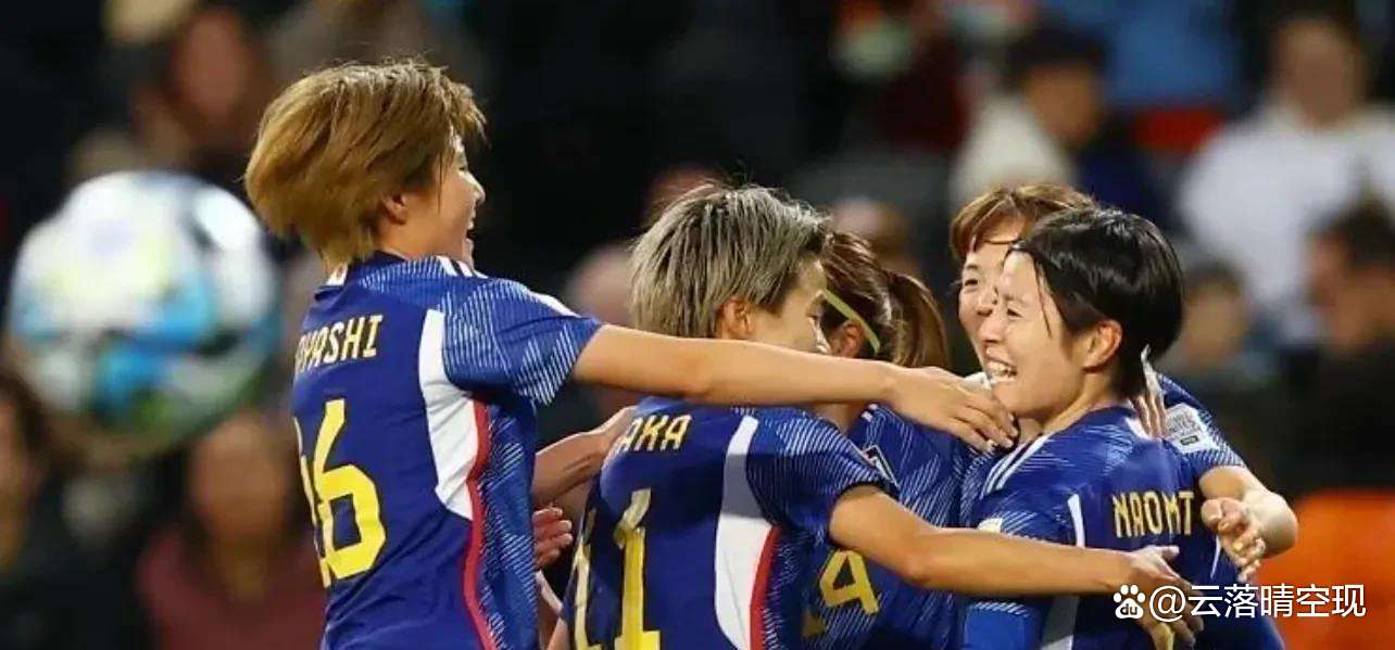 国内外女足比赛中的巅峰对决(女足比赛排名)